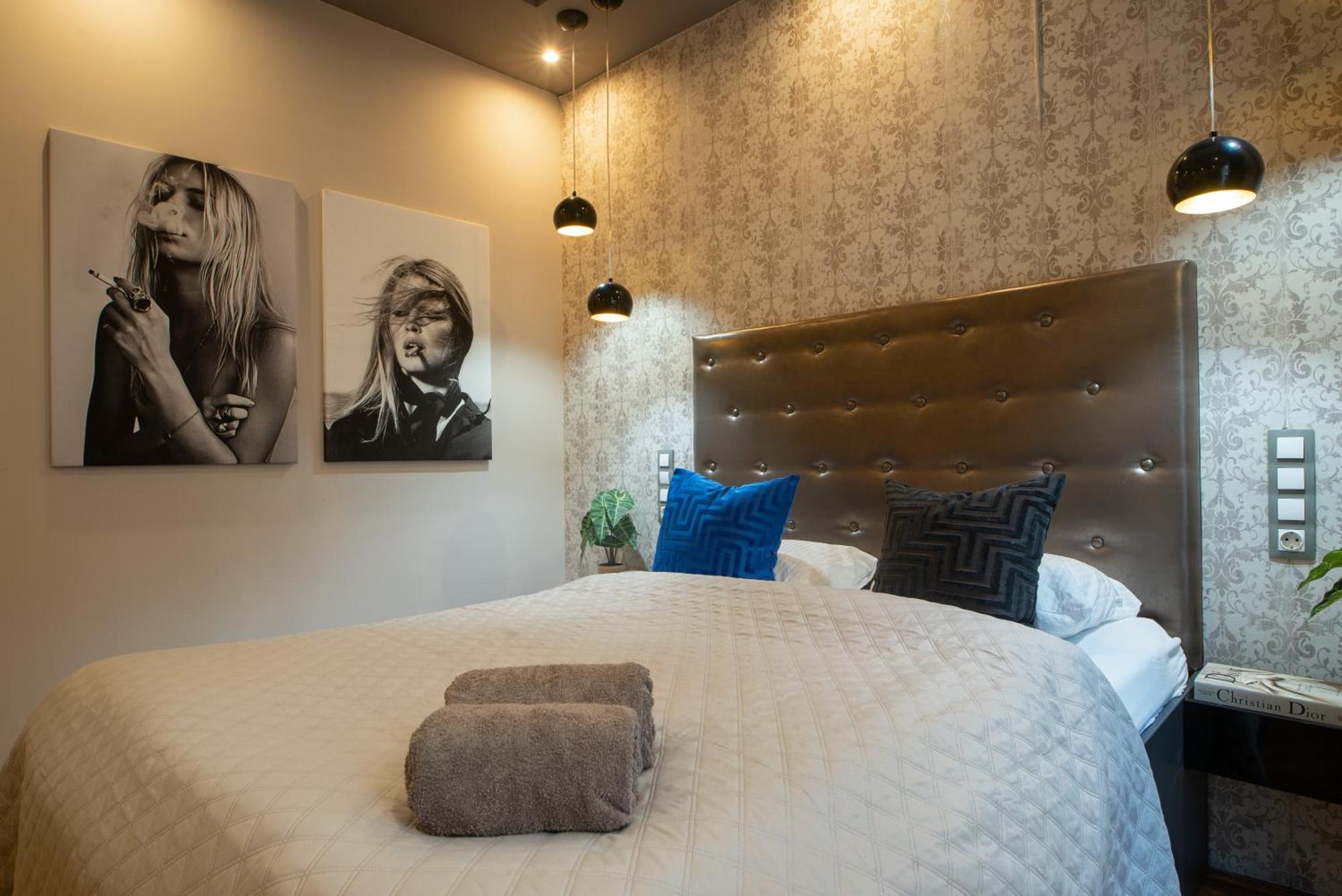 Super Cosy 3br Near Newyork Cafe With Balcony * Boedapest